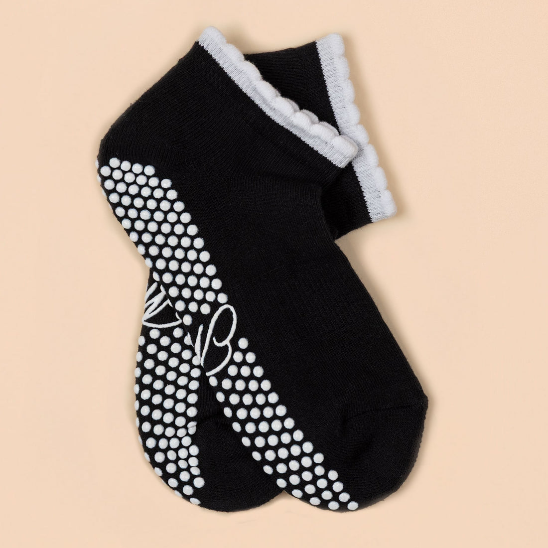 The Muse Shortie - Black