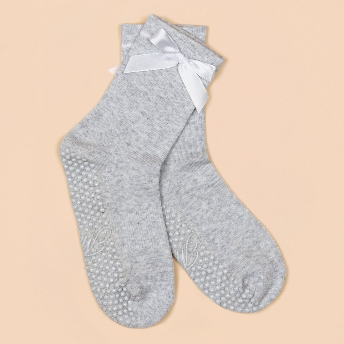 The Signature - Grey