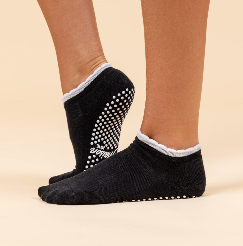 The Muse Shortie - Black